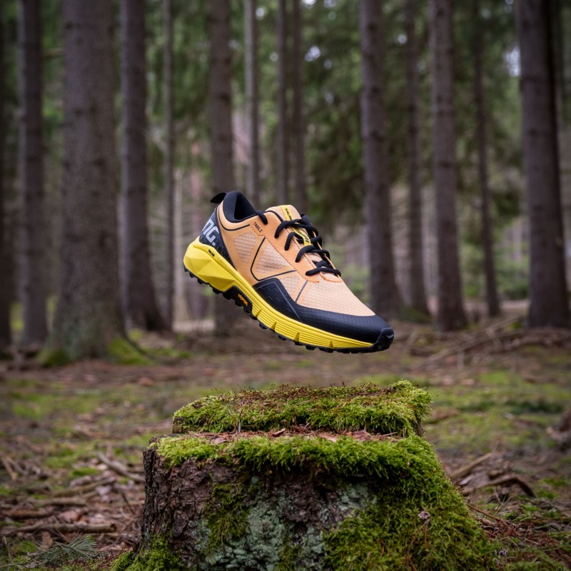 SALMING Recoil Trail 2 Shoe Orange/Yellow